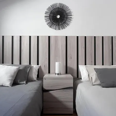 Apartment Atico Con Terrazas, Garaje Y Ascensor En El Casco Antiguo *