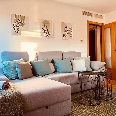 Apartman Atico Con Terrazas, Garaje Y Ascensor En El Casco Antiguo Huesca