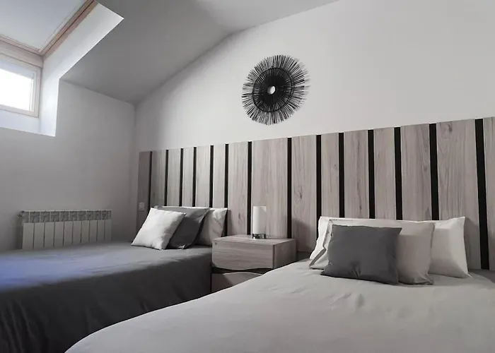 Atico Con Terrazas, Garaje Y Ascensor En El Casco Antiguo