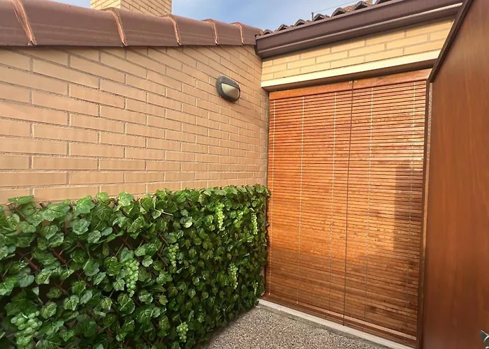 Atico Con Terrazas, Garaje Y Ascensor En El Casco Antiguo